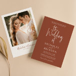 Modern Terracotta Burnt Sinaasappel Boho Wedding F Kaart<br><div class="desc">Modern Terracotta Burnt Oranje Boho Wedding Photo Invitation. Eenvoudig personaliseren door elke info te vervangen. Upload een verticale/portretfoto. Controleer de voorvertoning voordat u aan de wagen toevoegt. (Monsterfoto van Jonathan Borba van Pexels)</div>