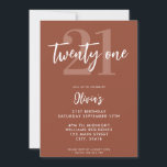 Modern Terracotta Elegant 21st Birthday Kaart<br><div class="desc">Een eenvoudige moderne 21ste verjaardagsuitnodiging met elegante kalligrafie script-typografie en minimalistisch ontwerp in terracotta en witte kleur.</div>