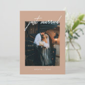 Modern Terracotta Photo Wedding Elopement Aankondiging (Staand voorkant)