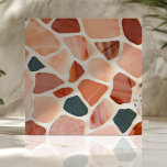Modern Terrazzo-ontwerp met aardse tinten Tegeltje<br><div class="desc">Breng een vleugje moderne elegantie naar uw ruimte met dit op terrazzo geïnspireerde ontwerp. Met een mozaïek van onregelmatige steenvormen in warme perzik, terracotta en gedempte groene tinten, biedt deze tegel een natuurlijke en aardse esthetiek. Perfect voor backsplashes, accentmuren of elk interieurontwerpproject dat op zoek is naar een unieke en...</div>