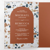 Modern Terrazzo Terracotta Arch QR Code Weddenscha Drieluik Uitnodiging (Binnenzijde eerst)