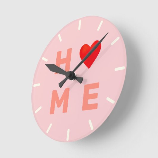 Modern thuishart op roze ronde klok (Hoek)