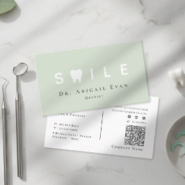 Modern Tooth Icon Professional Sage Green Dentist Visitekaartje