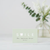 Modern Tooth Icon Professional Sage Green Dentist Visitekaartje (Staand voorkant)