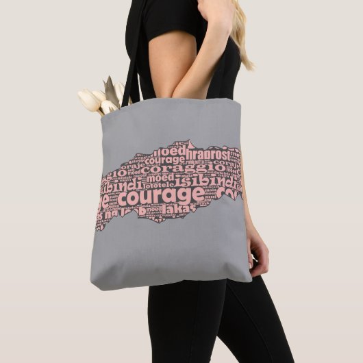 Modern Torn Gray & Roze Courage Typografie Tote Bag (Dichtbij)