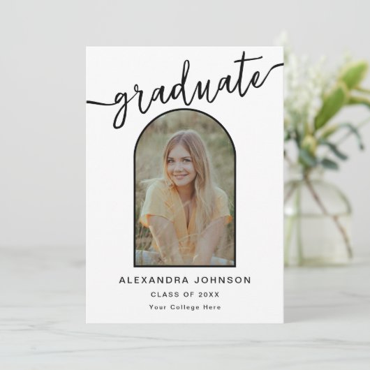 Modern Trendy Arch Foto Afstuderen Aankondiging (Staand voorkant)