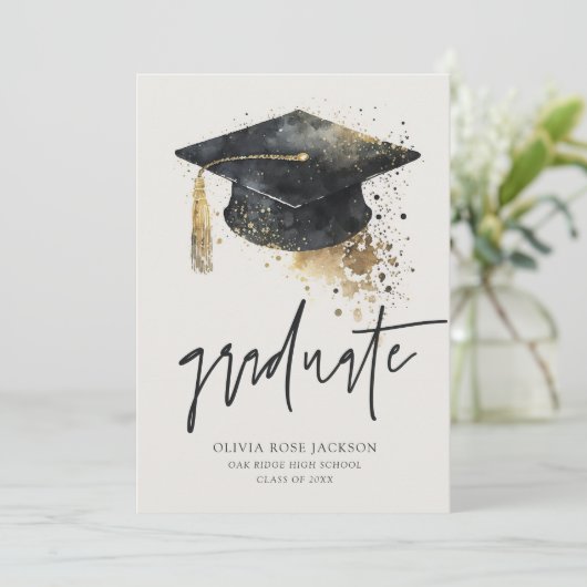 Modern Trendy Handgeschreven Afstuderen Aankondiging (Staand voorkant)