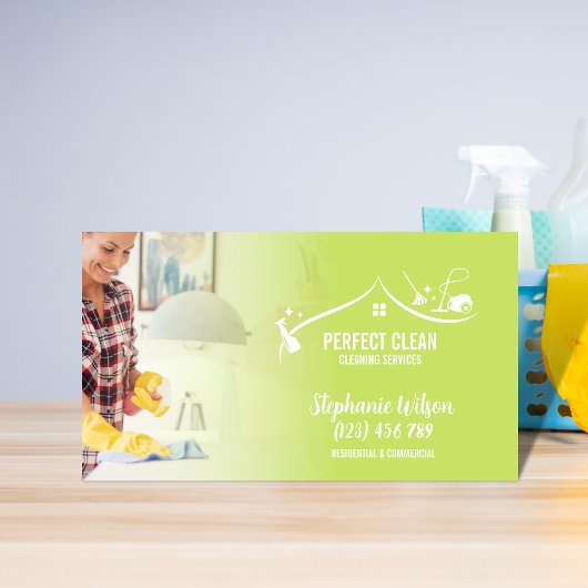 Modern Trendy House Cleaning Maid Janitorial Busin Visitekaartje