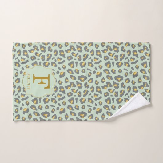 Modern Trendy Mint Gold Leopard Pattern Monogram Bad Handdoek (Handdoek)