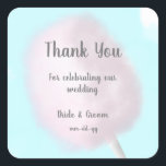Modern Trendy Pink Cotton Snoep Wedding Favor Bag Vierkante Sticker<br><div class="desc">Want liefde is lief en je gast is ook zo blij om met je te vieren! Wat dacht je van een zoete roze katoenen snoep zoals dank je voor je gasten; je weet dat ze er van zullen houden! Voeg deze favoriete sticker toe aan een snoep voor katoen en kies...</div>