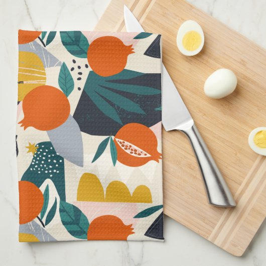 Modern Trendy Preppy Chic Apricot and Leaves Theedoek (Quarter Fold)