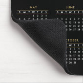 Modern Trendy Script Black Gold 2024-kalender Muismat (Hoek)