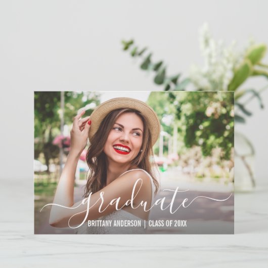 Modern Trendy Script Photo Afstuderen Aankondiging (Staand voorkant)