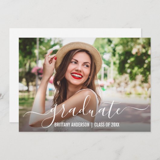 Modern Trendy Script Photo Afstuderen Aankondiging (Voorkant / Achterkant)