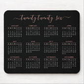 Modern Trendy Script Zwart Roos Goud 2026 Kalender Muismat (Voorkant)