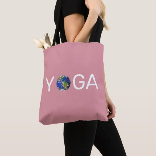 Modern trendy yoga Earth on roos gold Tote Bag (Dichtbij)