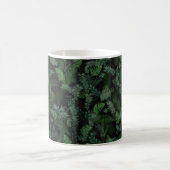 Modern tropical green foliage Black pattern Koffiemok (Center)