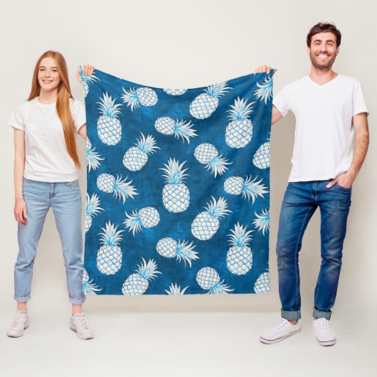 Modern Tropical Pineapple Watercolor Fleece Deken (In situ)