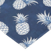 Modern Tropical Pineapple Watercolor Tafelkleed (Gekanteld)