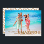Modern Tropical Travel Gold-fotokerstmis Feestdagenkaart<br><div class="desc">Deze stijlvolle kerstfotokaart is voorzien van een volledig aftapmodel en een stijlvolle, moderne typografie - perfect voor het tonen van een foto van uw vakantie, zodat uw vrienden en familie een glimp van uw reisavonturen kunnen opvangen! Een witte gradiëntbekleding bij de bodem staat de tekst toe om over uw foto...</div>