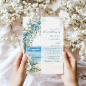 Modern Tropisch strand en Bloemenboog bruiloft Kaart