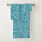 Modern turquoise aqua abstract patroon bad handdoek (Insitu)