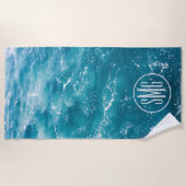 Modern Turquoise Blue Ocean Waves Monogram Strandlaken (Voorkant)
