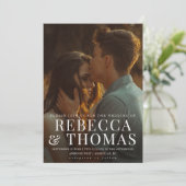 Modern Type Overlay Photo Wedding Kaart (Staand voorkant)