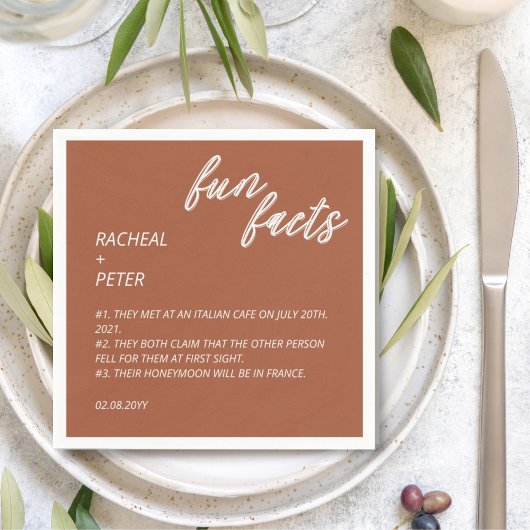 Modern Typografie Terracotta Fun Facts Wedding Servet