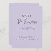 Modern Typography Dusty Purple Pregnancy Aankondiging (Voorkant / Achterkant)