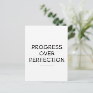 Modern typography progress over perfection text briefkaart