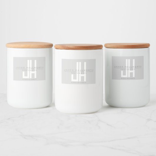 Modern Uitziend Zakelijk Monogram | Grijs Voedselcontainer Etiket (Flessen)