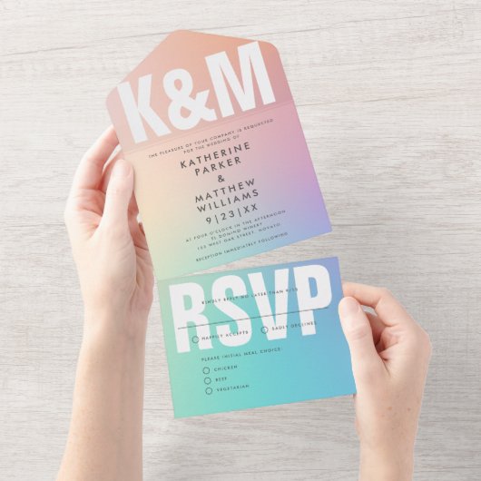Modern vet type + pastelgradiënt bruiloft all in one uitnodiging (Afscheurbaar)