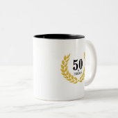 Modern Vijftig & Fabulous met Laurel Wreath Tweekleurige Koffiemok (Voorkant rechts)