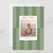 Modern Vrolijk & Helder Sage Groene Stripes Kerstm Feestdagenkaart (Voorkant)