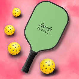 Modern vrouwelijk groen monogram pickleball paddle