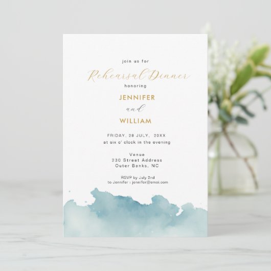 Modern Watercolor Beach wedding rehearsal dinner Aankondiging (Staand voorkant)