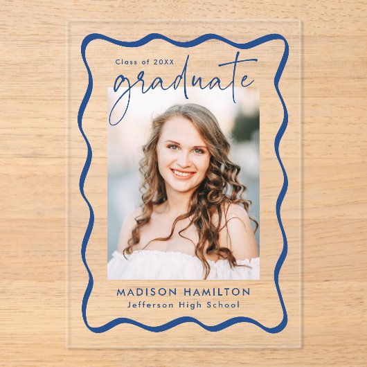Modern Wavy Lijst Acryl Afstuderen Aankondiging (Voorkant)
