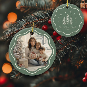 Modern Wavy Lijst Familiefoto Sage Green Keramisch Ornament