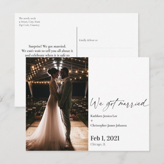 Modern We zijn getrouwd verrassing aankondiging Fo Briefkaart (Voorkant / Achterkant)