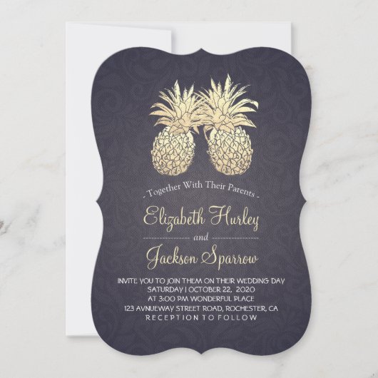 Modern Wedding Golden Pineapples Couple Navy Blue Kaart (Voorkant)
