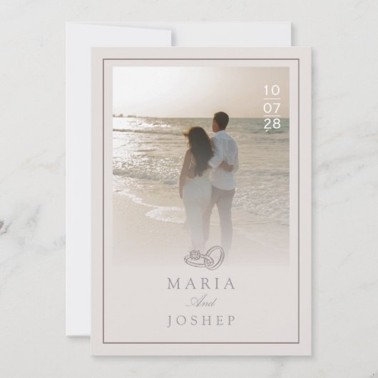 Modern Wedding Invitation with Bold Date Front  Kaart (Voorkant)