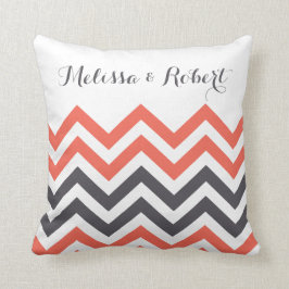 Modern Wedding Jubileum Couple Names Chevron   Kussen