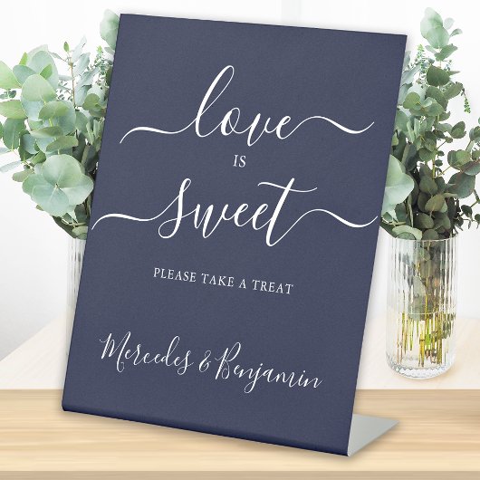 Modern Wedding Love Sweet Personalized Navy Blue Reclamebord Met Voetstuk