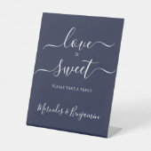 Modern Wedding Love Sweet Personalized Navy Blue Reclamebord Met Voetstuk (Voorkant)