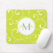 Modern Whimsical Curls Lime Green Monogram Muismat (Met muis)