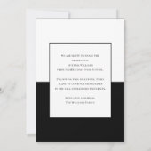 Modern White and Black Graduate Announcement Kaart (Achterkant)