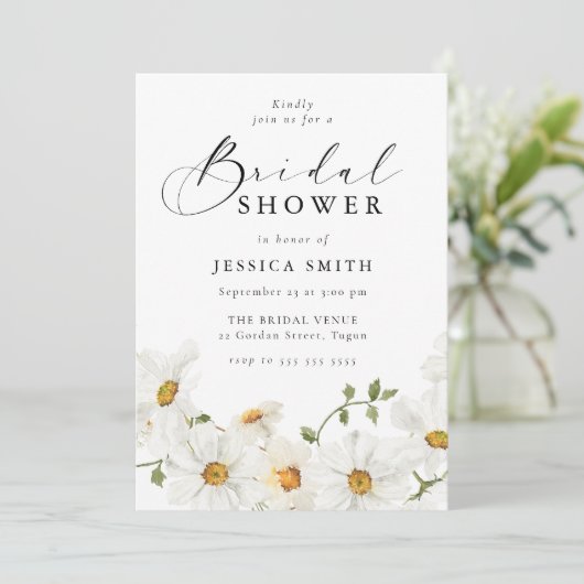 Modern White Floral Bridal Shower Kaart (Staand voorkant)