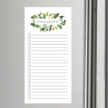 Modern White Floral gepersonaliseerd Magnetisch Notitieblok<br><div class="desc">Met een uitgelijnd en aanvinkvakje magnetisch notitieblok met een eenvoudig modern,  wit bloemig lijst,  op maat van jouw naam.</div>