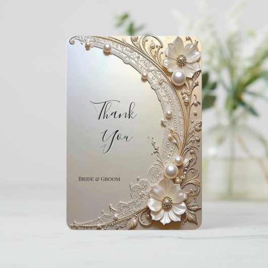 Modern White Flowers Pearls Thank You Card Bedankkaart (Staand voorkant)